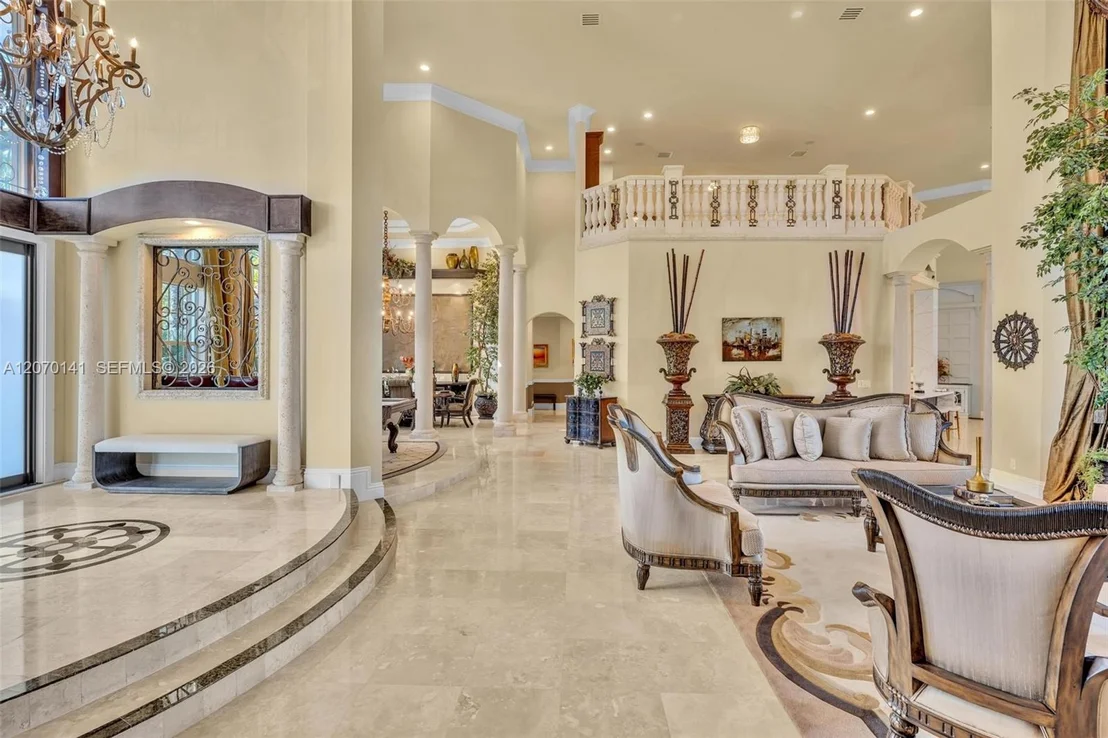 Photo of 3828 Pine Lake Dr