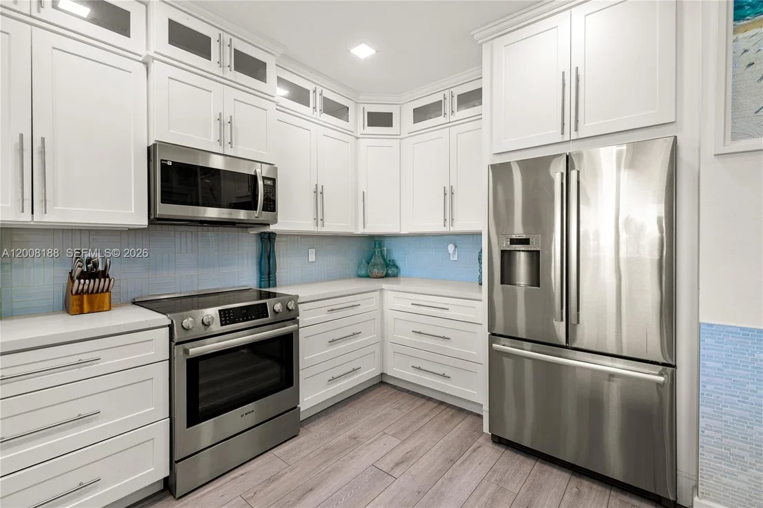 Photo of 443 Sombrero Beach Rd