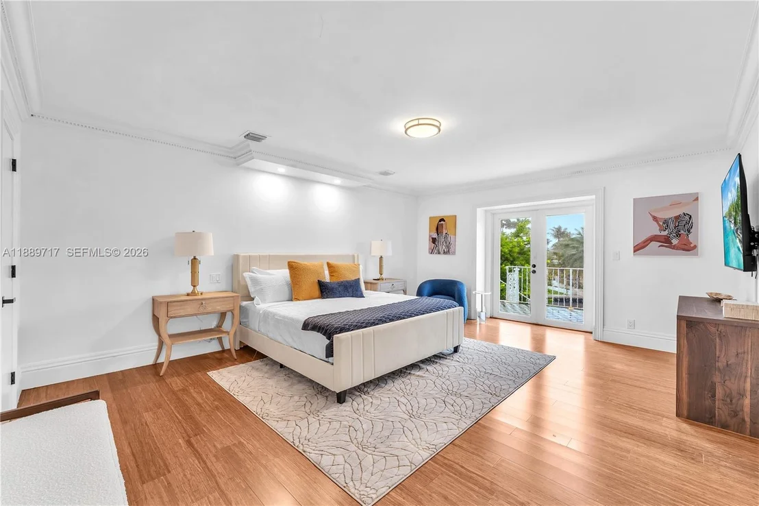 Photo of 4440 NE 23rd Ave