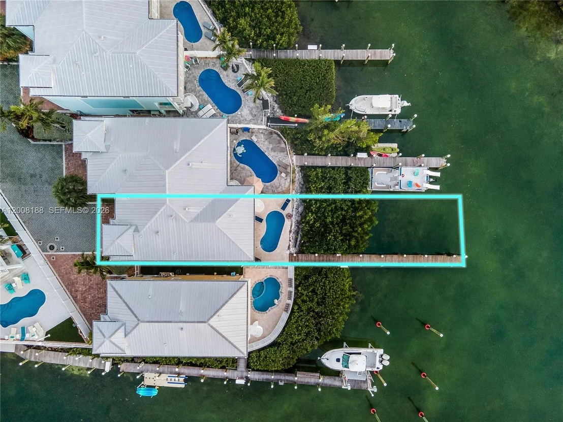 Photo of 443 Sombrero Beach Rd