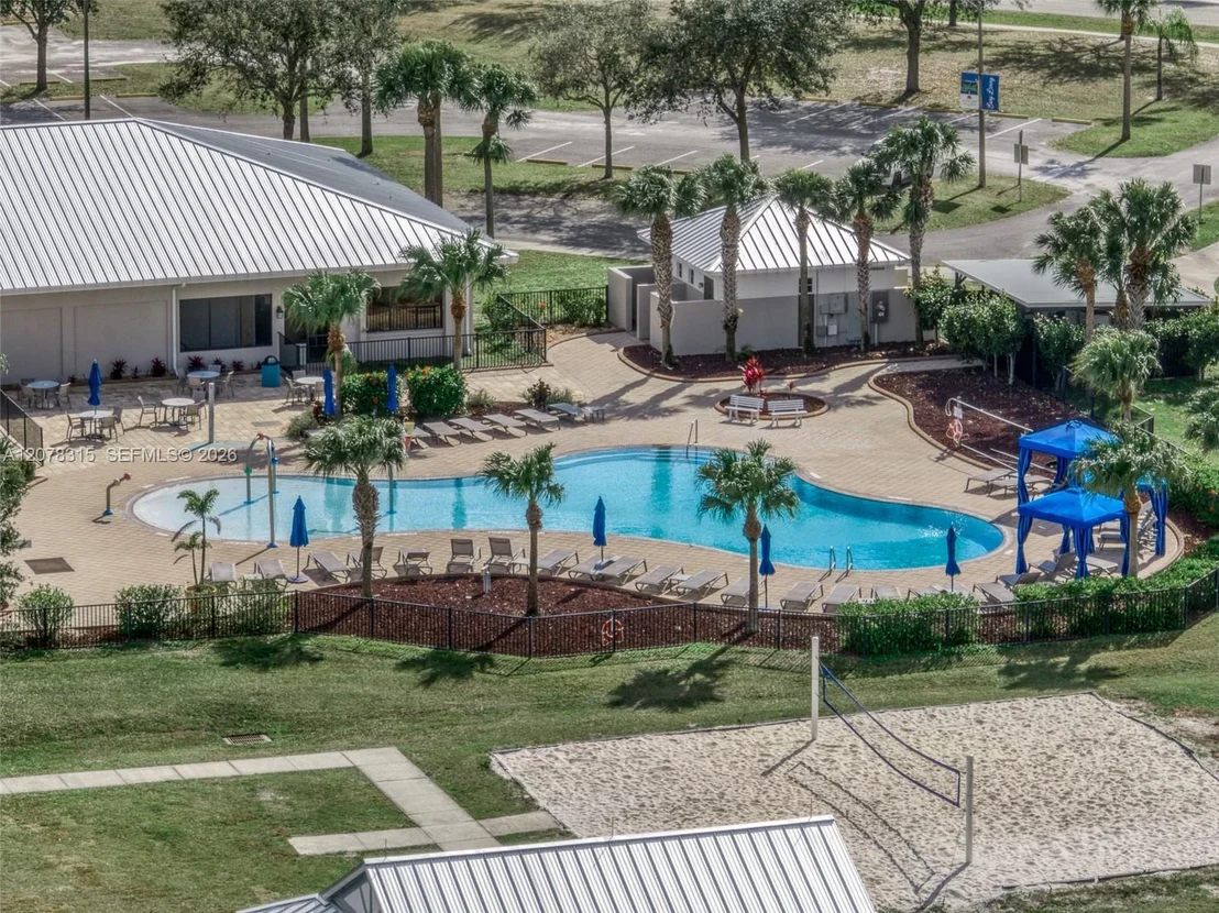 Photo of 4225 Cortez BLvd.