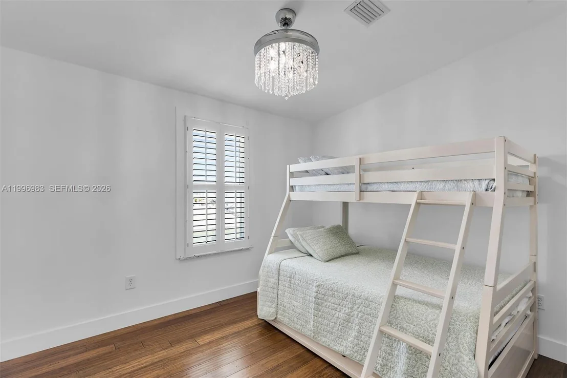 Photo of 103 Long Key Rd