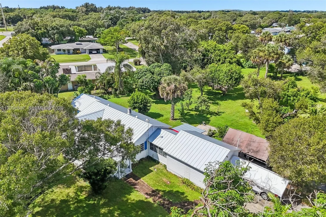 Photo of 3039 Sunrise Boulevard