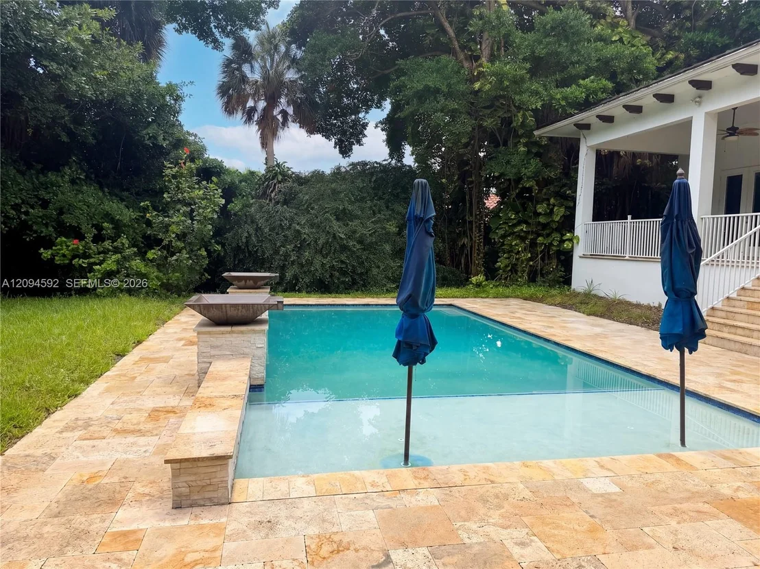 Photo of 5 Summer Ln
