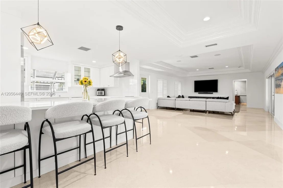 Photo of 18 Eleuthera Drive