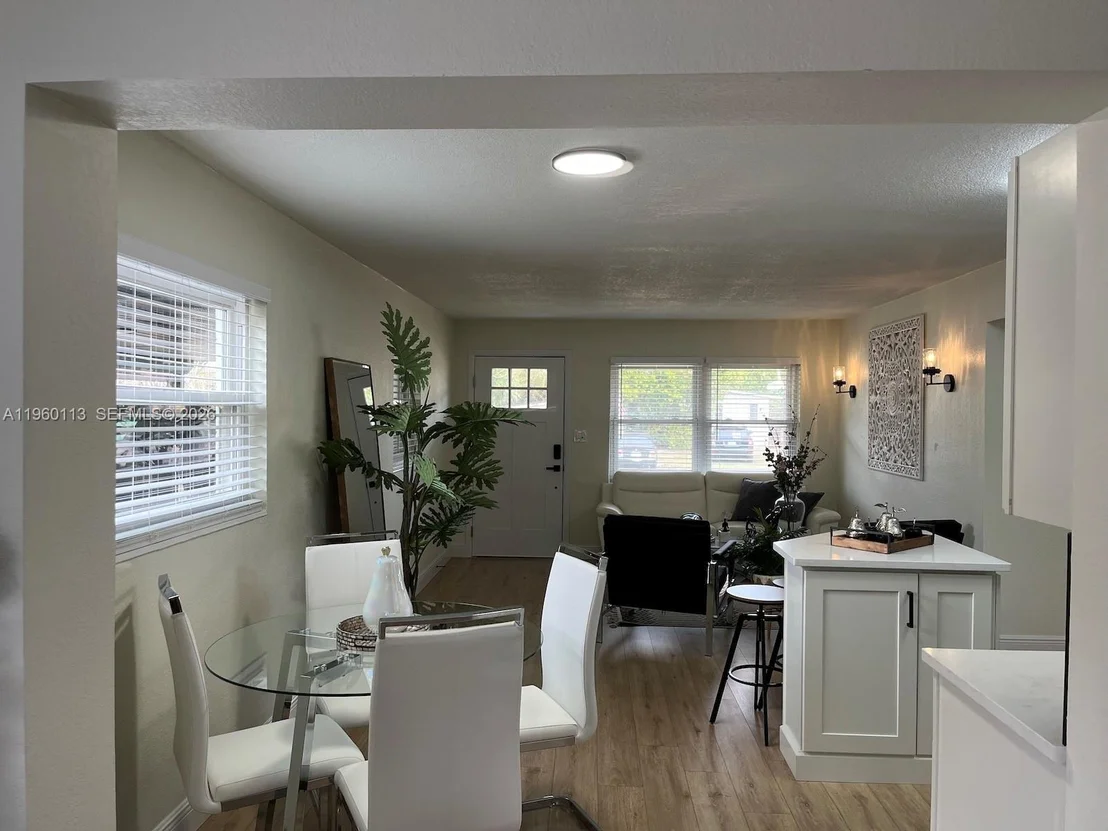 Photo of 2253 Dordon Drive