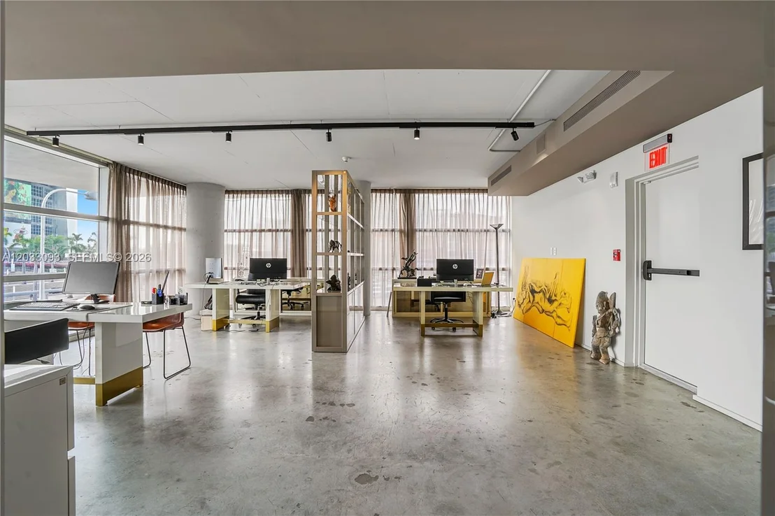 Photo of Unit CU8B at 888 Biscayne Blvd