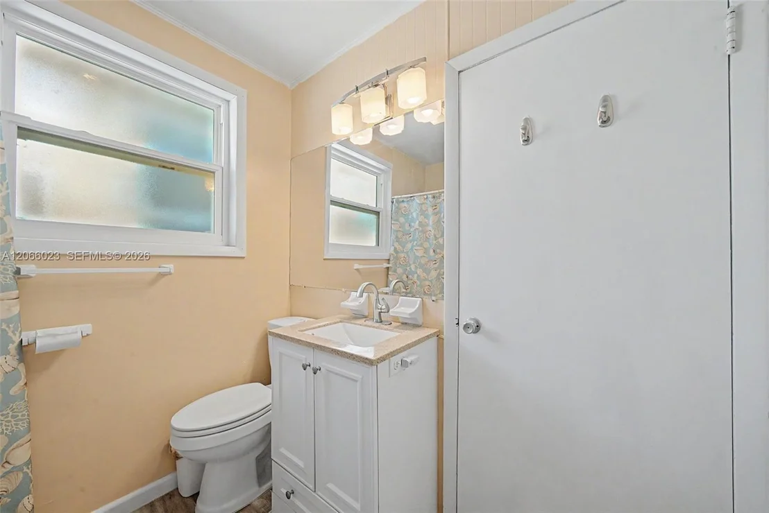Photo of 137 McCoy Dr