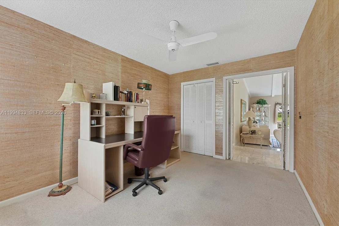 Photo of 5669 Pinecrest Cir