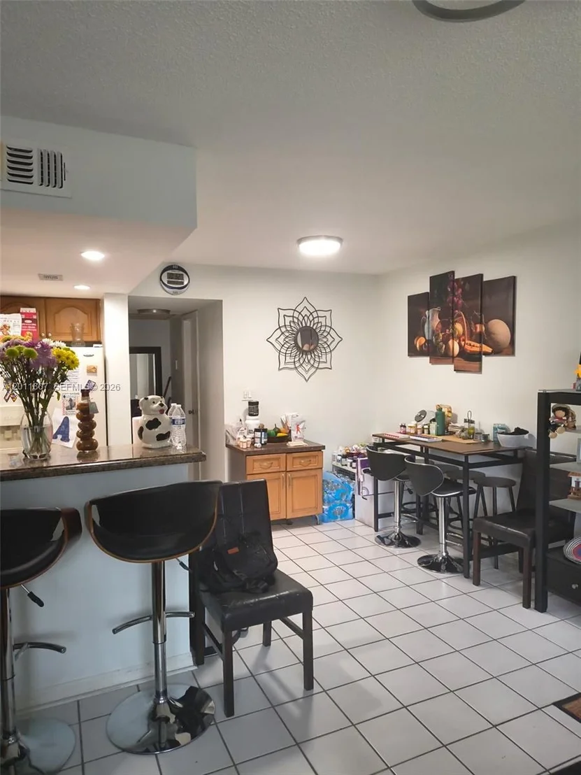Photo of Unit 3101 at 650 NW 86th Pl