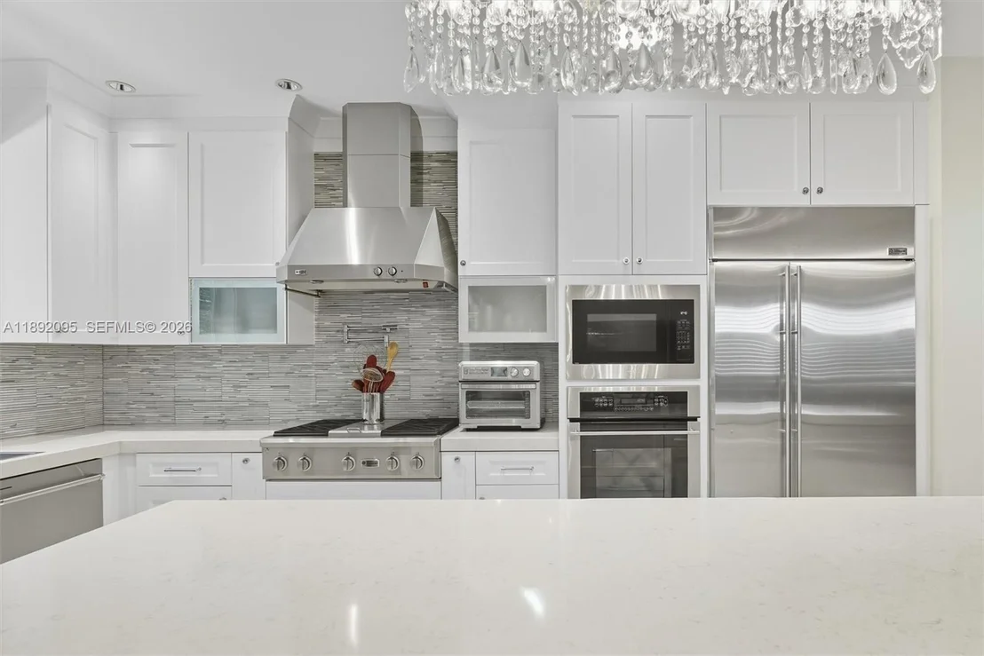 Photo of 5800 SW 99th Ter
