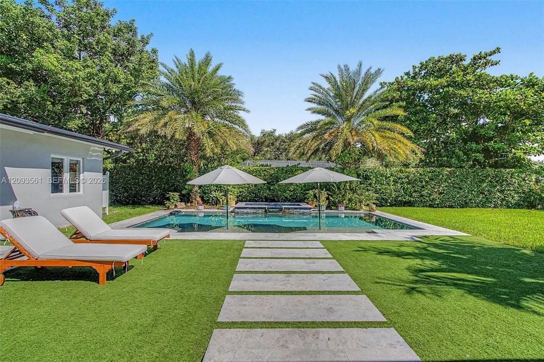 Photo of 7301 SW 134th Ter