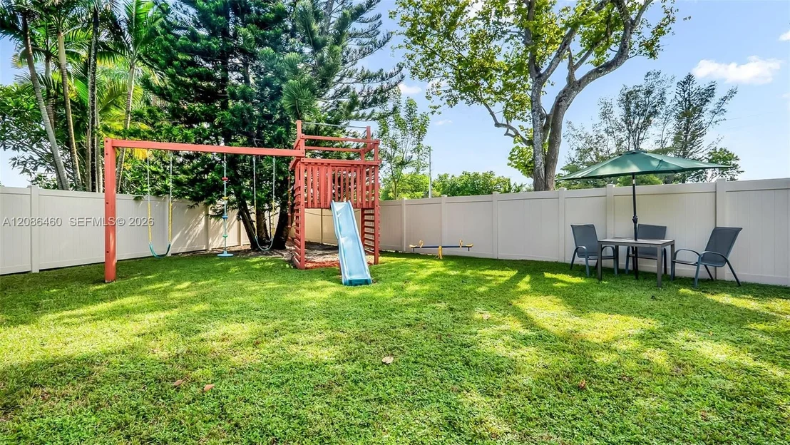 Photo of 1361 White Stone Way