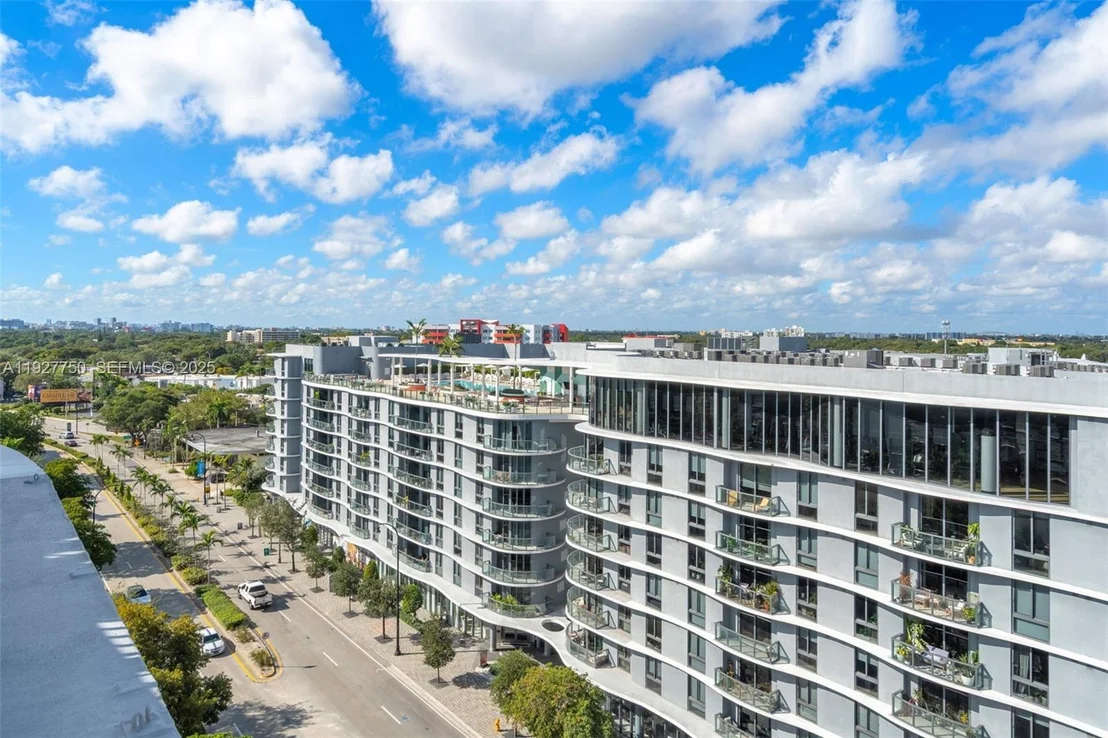 Photo of Unit PH9 at 5701 Biscayne Blvd