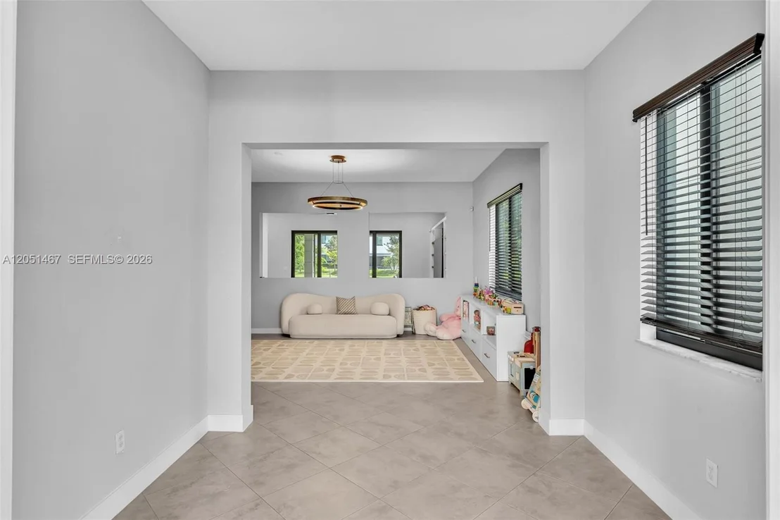 Photo of 10855 Pacifica Way