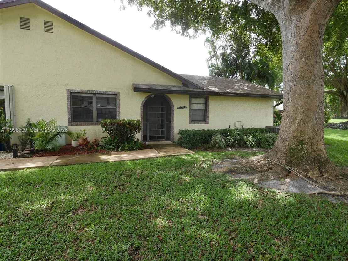 Photo of 23359 Barlake Dr