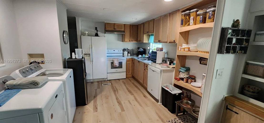 Photo of 7930 SE 96 trl