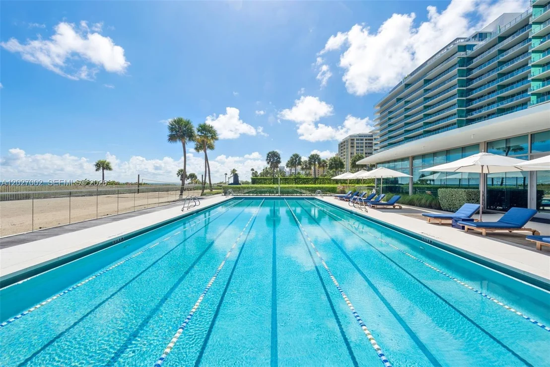 Photo of Unit LPH2N at 350 Ocean Dr