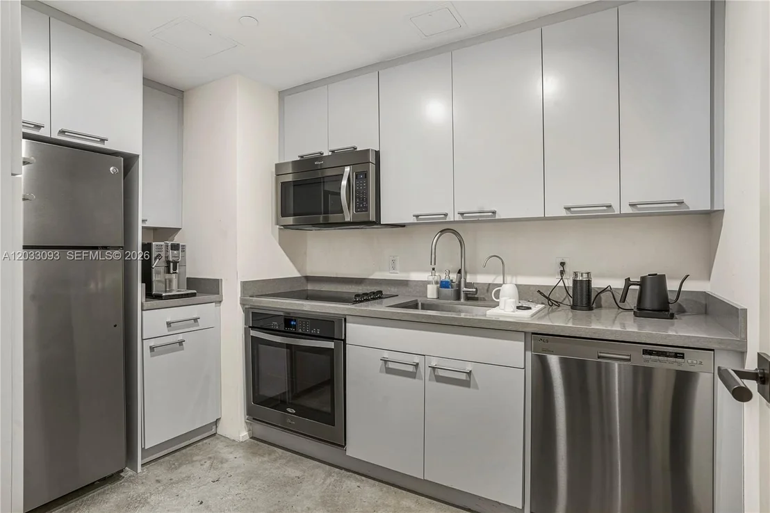 Photo of Unit CU8B at 888 Biscayne Blvd