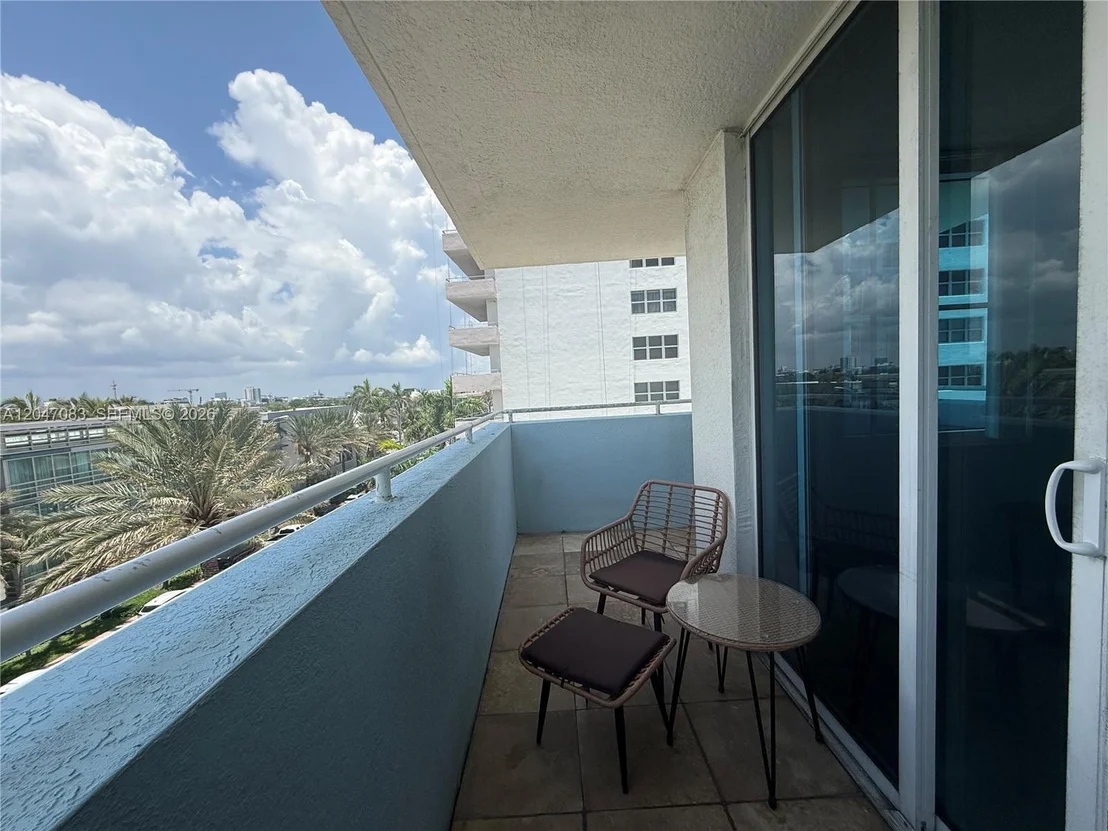 Photo of Unit 521 at 9201 Collins Ave