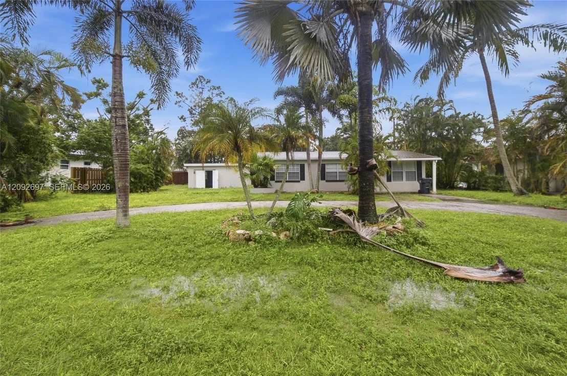Photo of 49 W Mango Rd