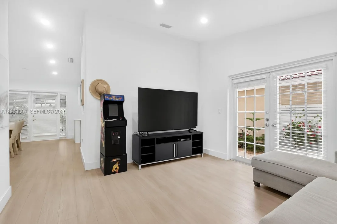 Photo of 18847 NW 83rd Pl