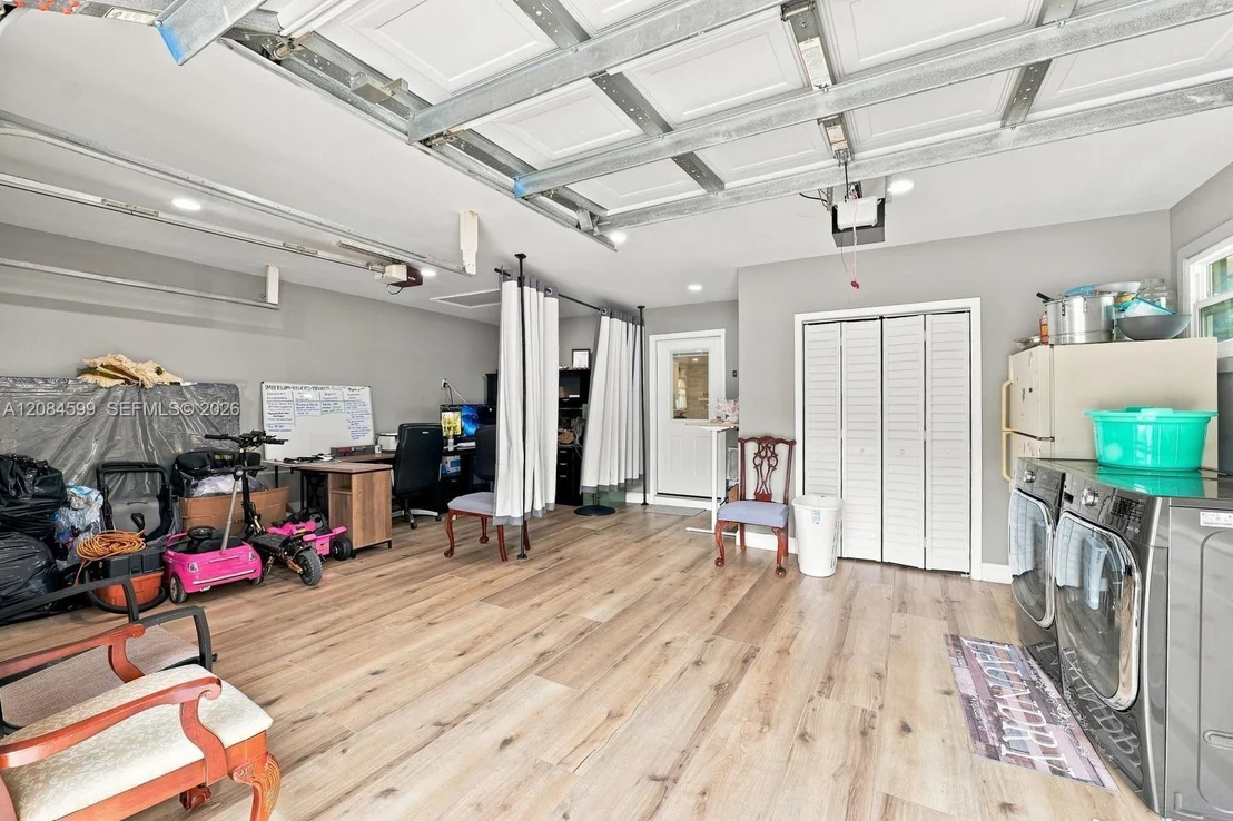 Photo of 1575 HARLOCK RD