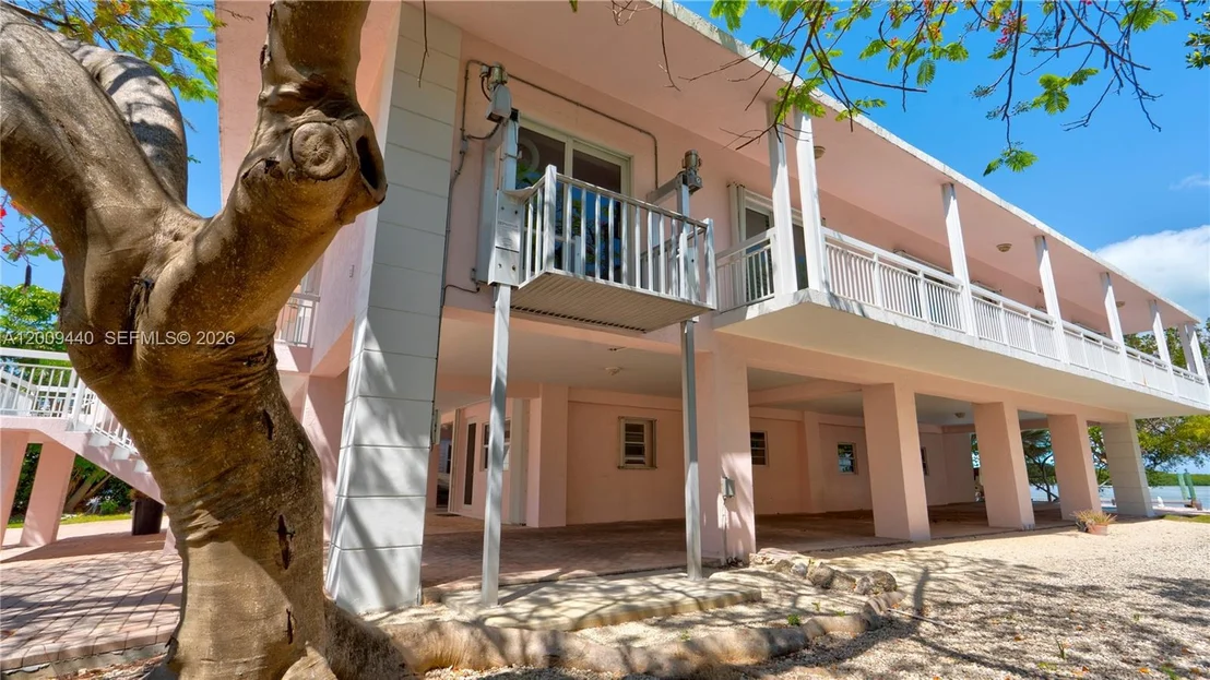 Photo of 1101 Mastic Street