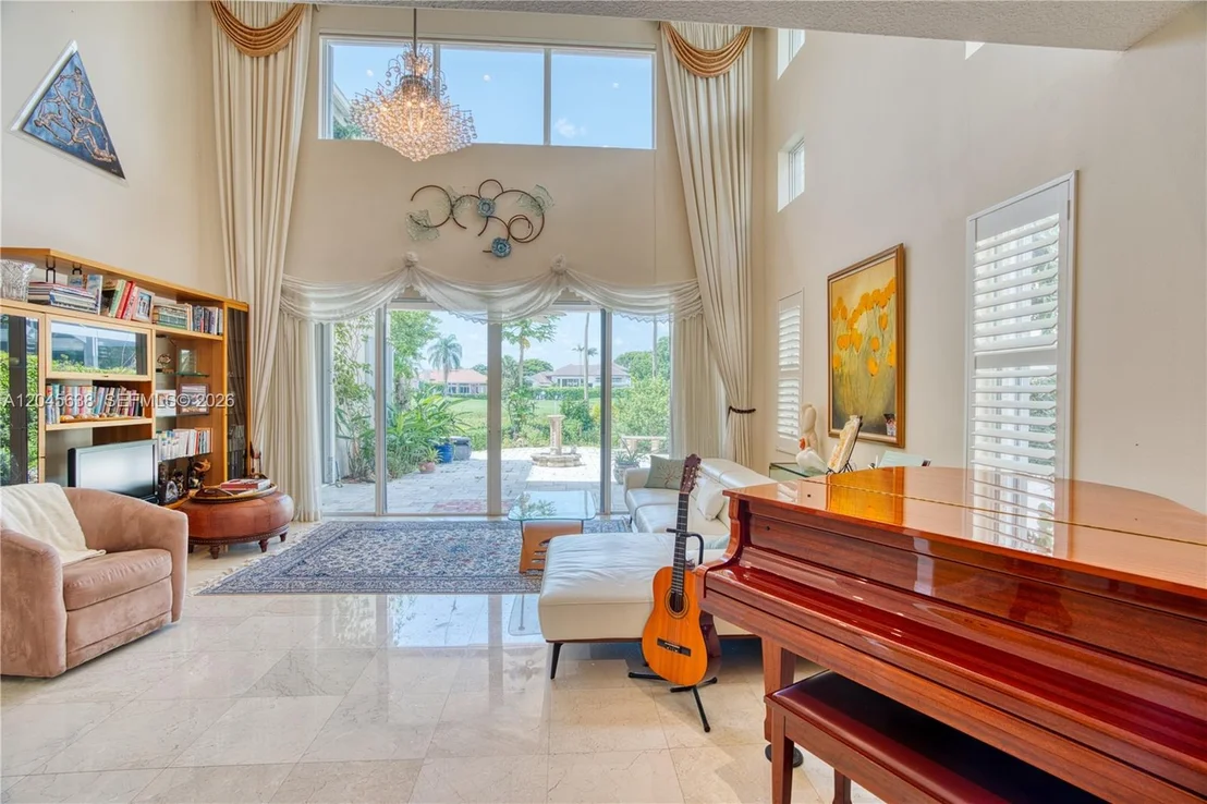 Photo of 1207 General Pointe Trce