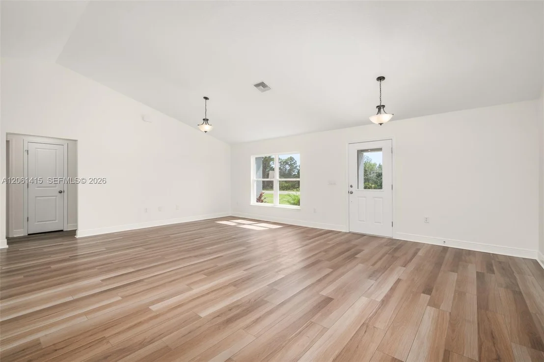 Photo of 5826 Cortez Blvd.