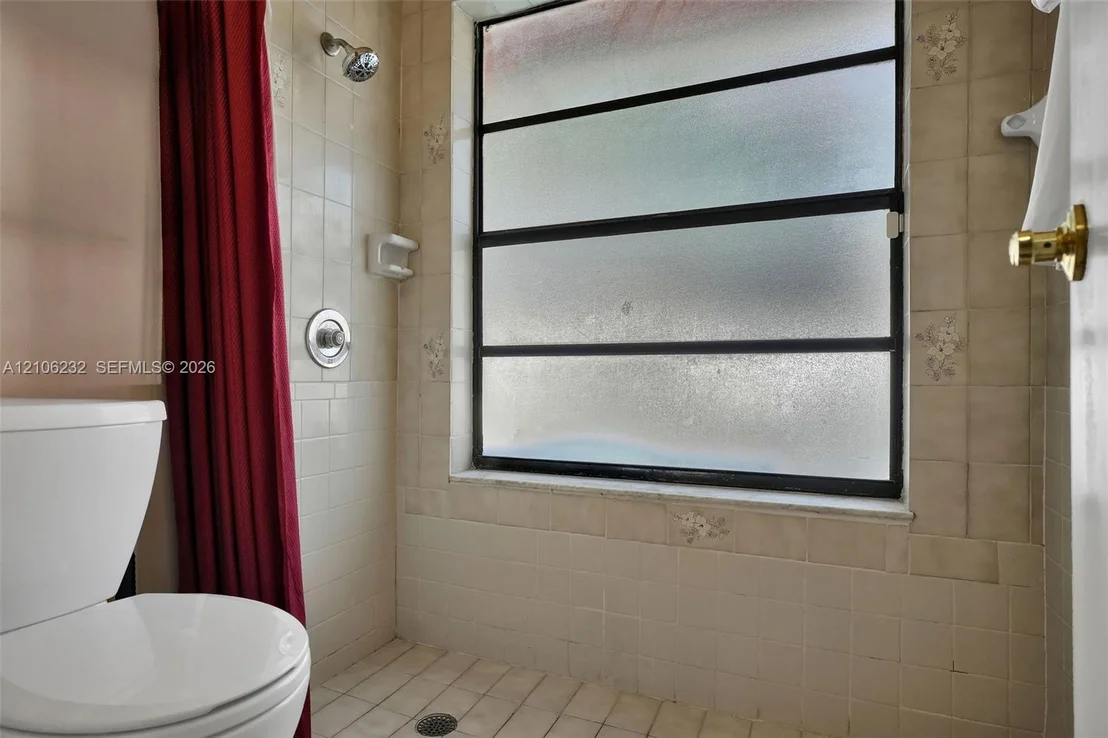 Photo of 6537 NW 201st Ter