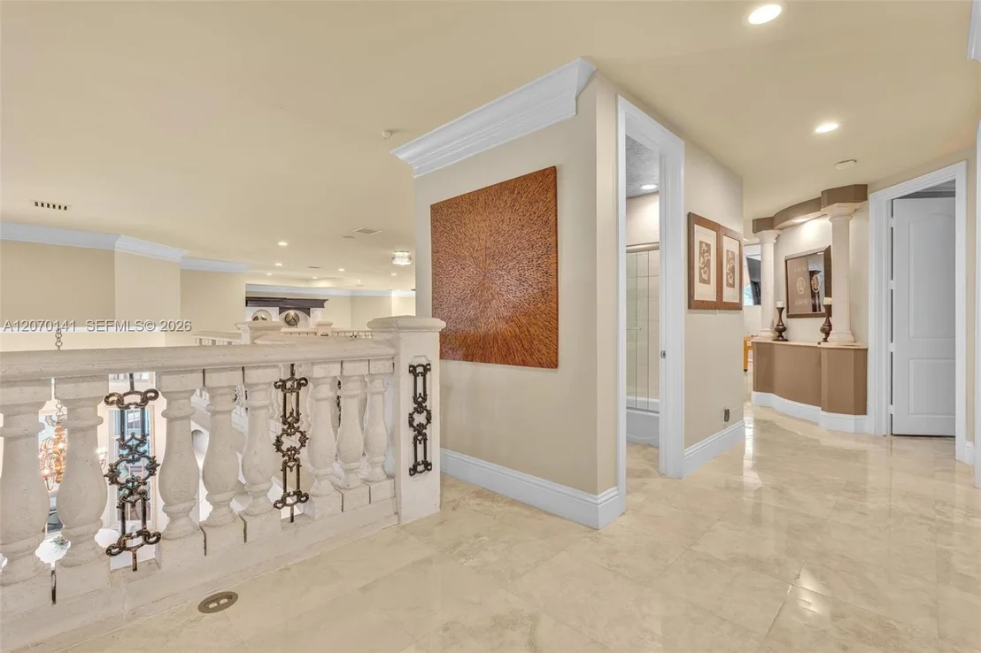 Photo of 3828 Pine Lake Dr