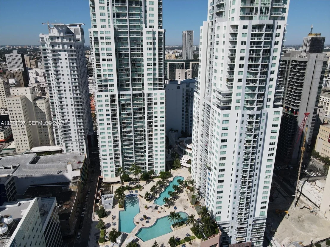 Photo of Unit 3106 at 244 Biscayne Blvd