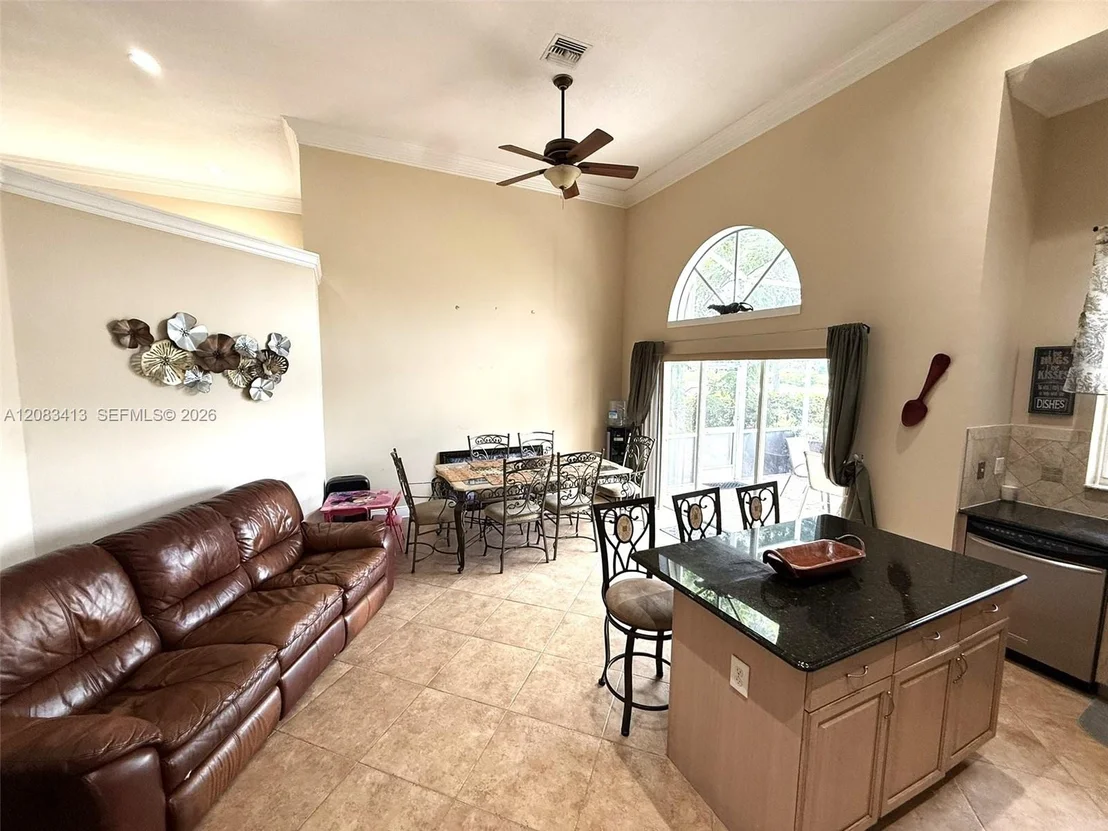 Photo of 7705 Highlands Cir