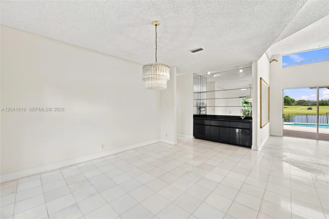 Photo of 12388 Classic Dr
