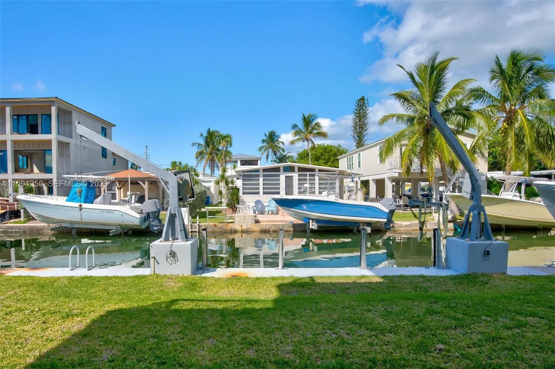 Photo of 84 Coral Way