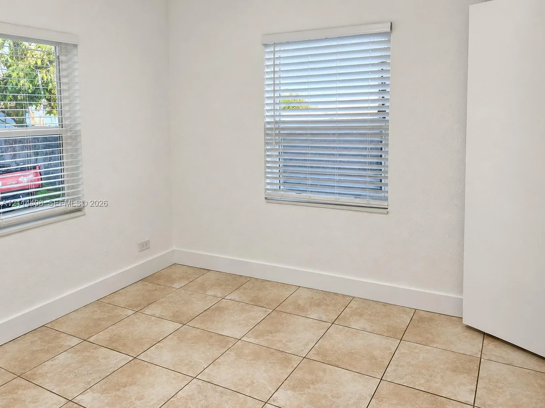 Photo of 741 Jann Ave