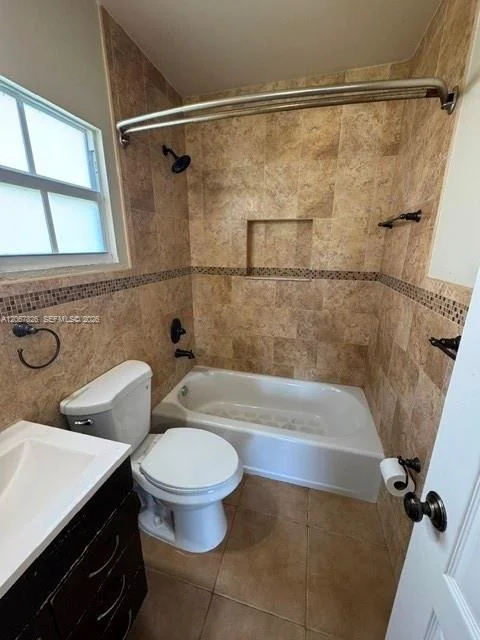 Photo of 740 SE 4th Pl
