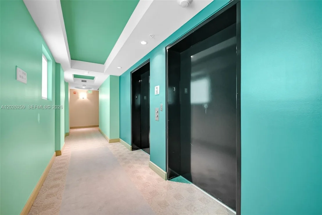Photo of Unit 821 at 9201 Collins Ave