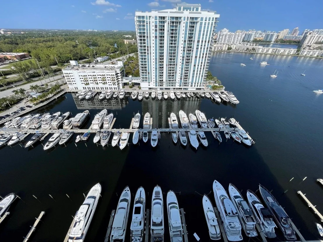Photo of 17211 Biscayne Blvd BS-62