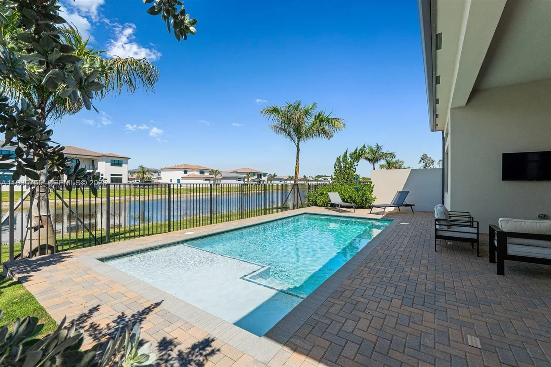 Photo of 21135 Tangelo Tree Dr