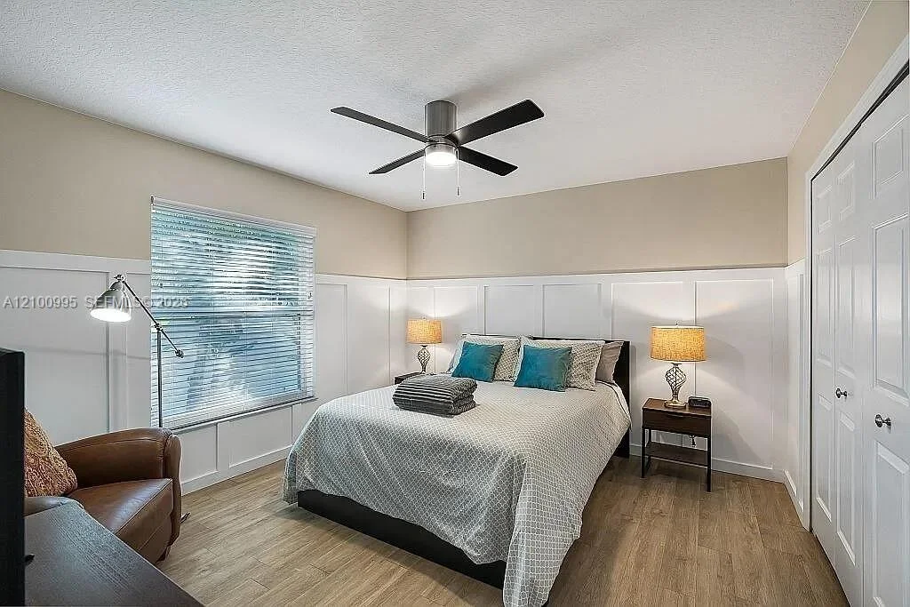 Photo of 4065 9th Pl