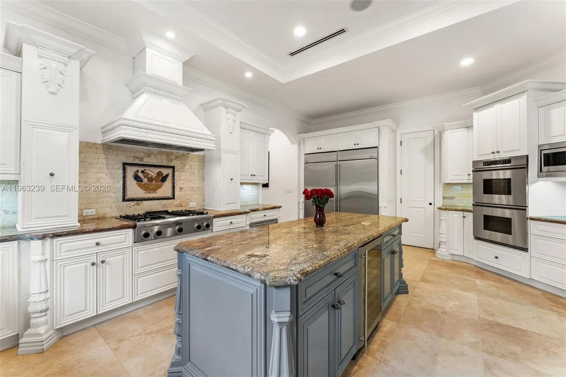 Photo of 11111 Killian Park Rd
