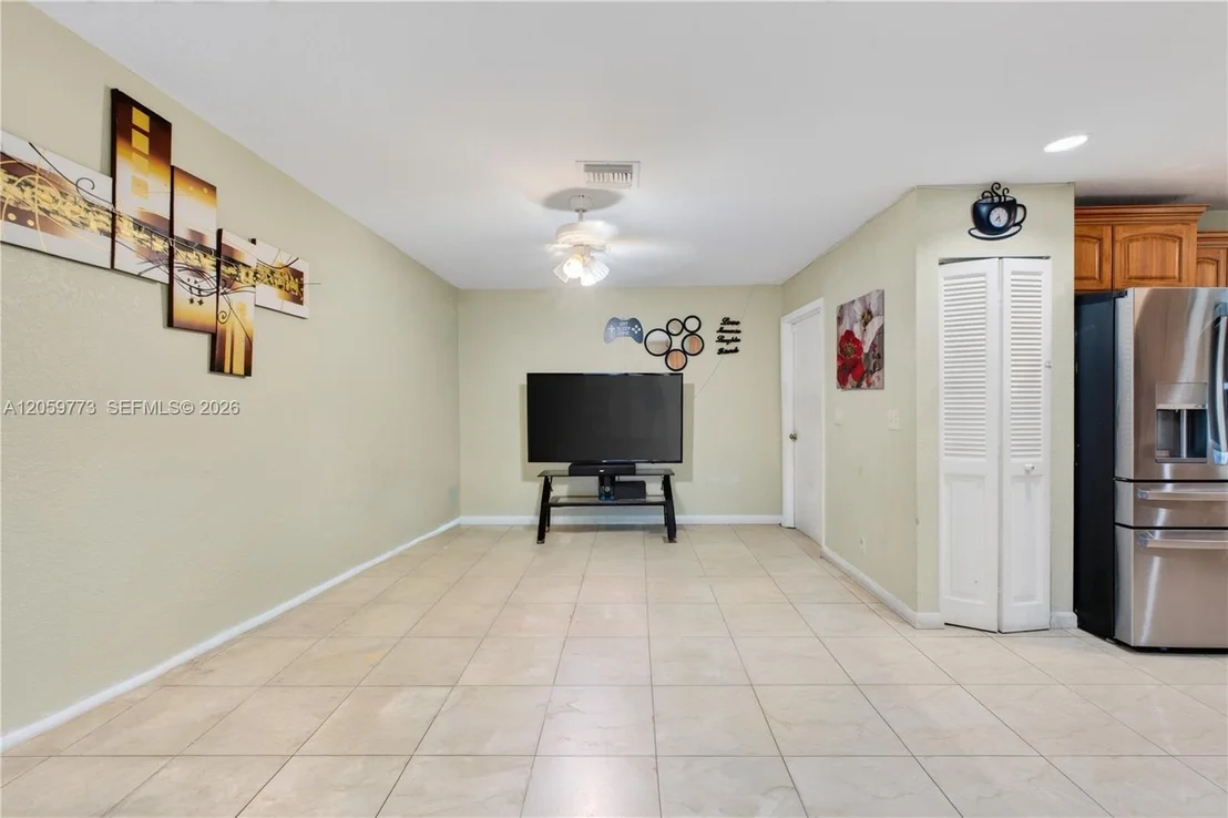 Photo of 5511 BARNSTEAD CIR