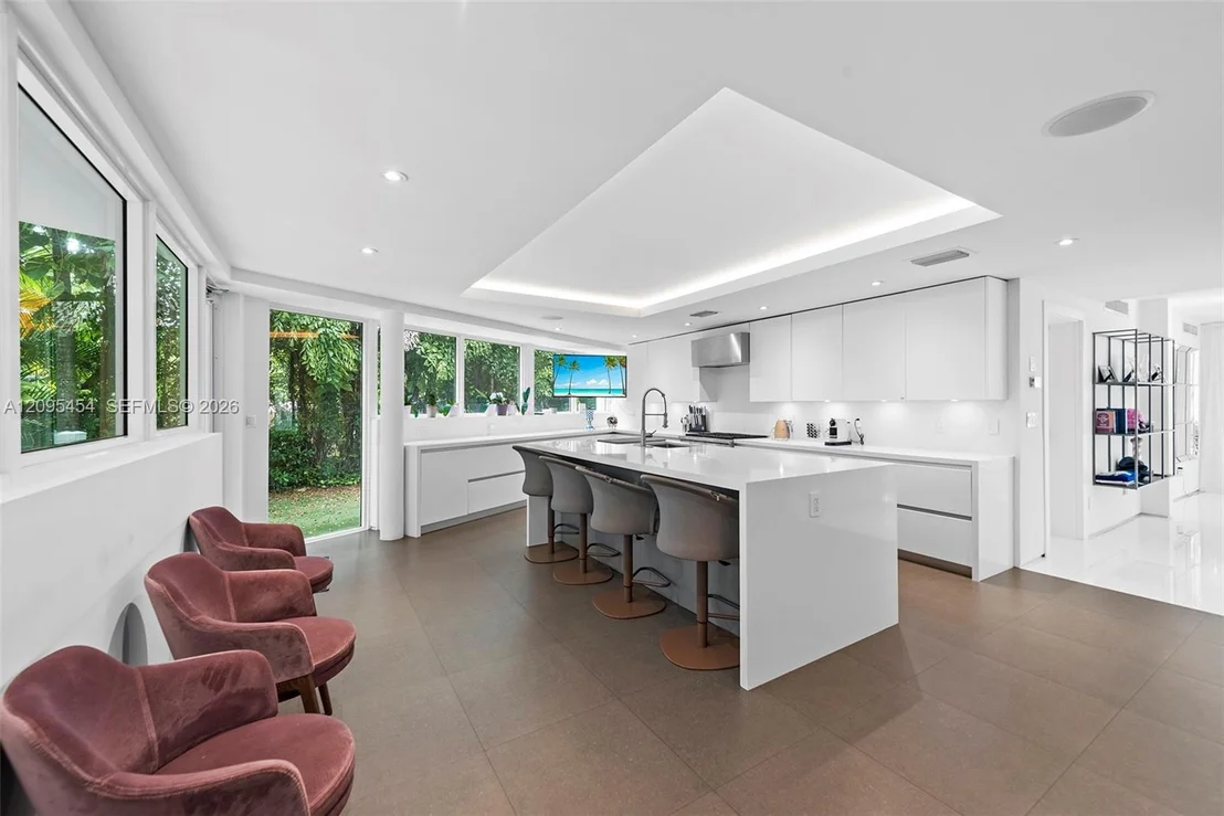 Photo of 480 Ocean Blvd