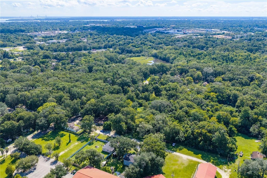 Photo of 1602 ANDERSON RD