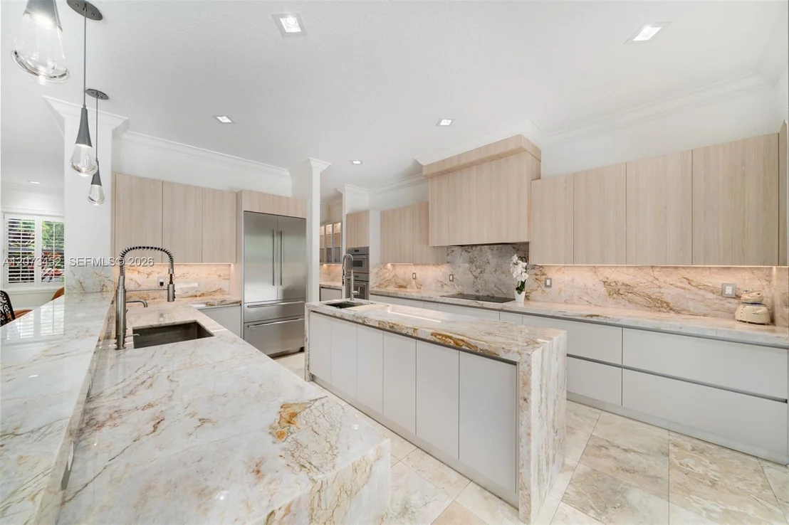 Photo of 6235 Rolling Road Dr