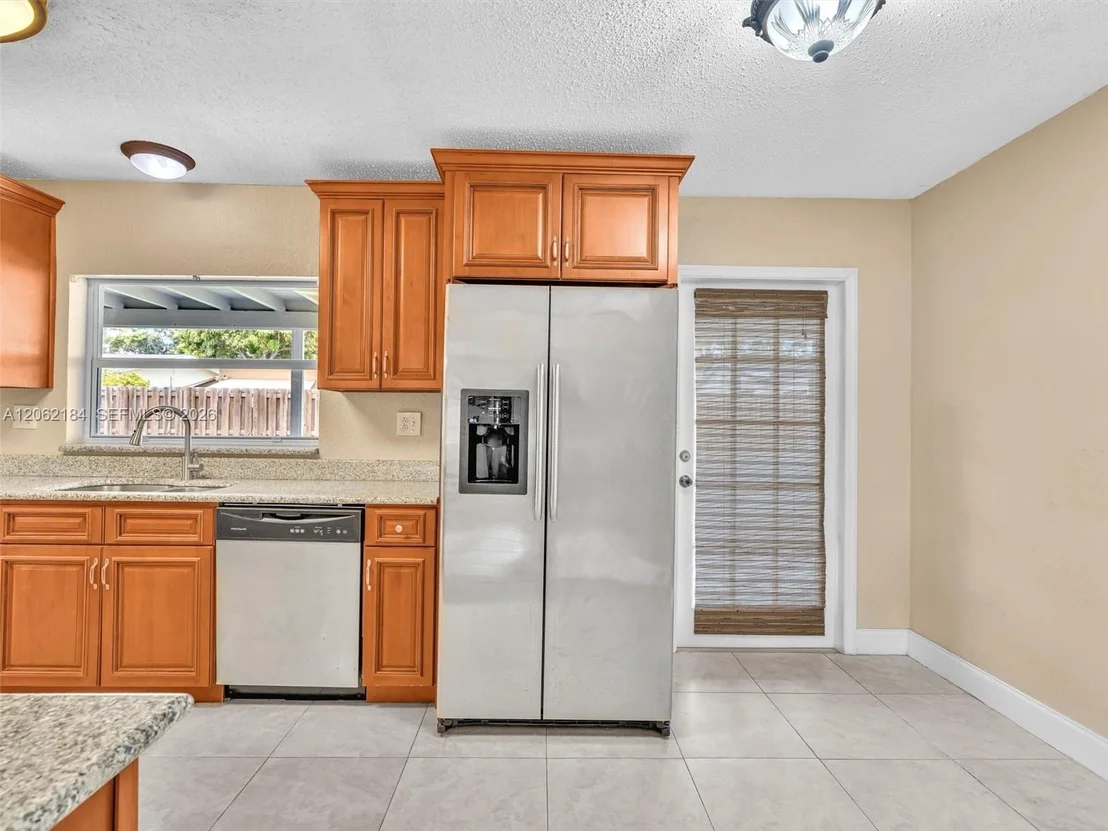 Photo of 1065 NW 68th Ter