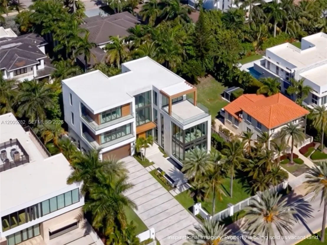 Photo of 254 Ocean Blvd