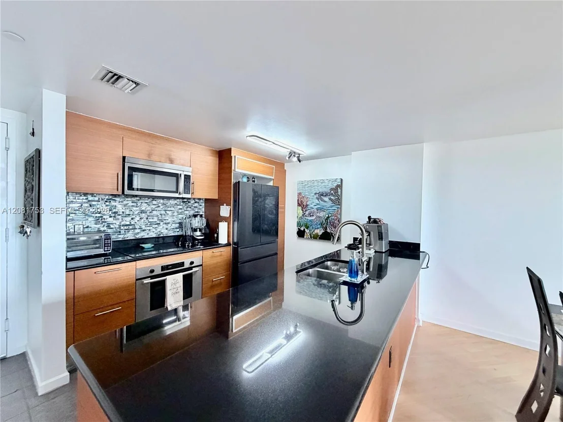 Photo of Unit 3211 at 50 Biscayne Blvd